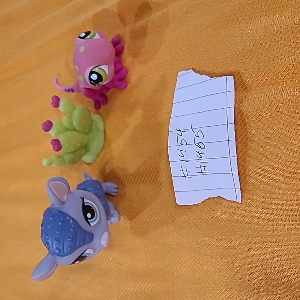 LITTLEST PET SHOP